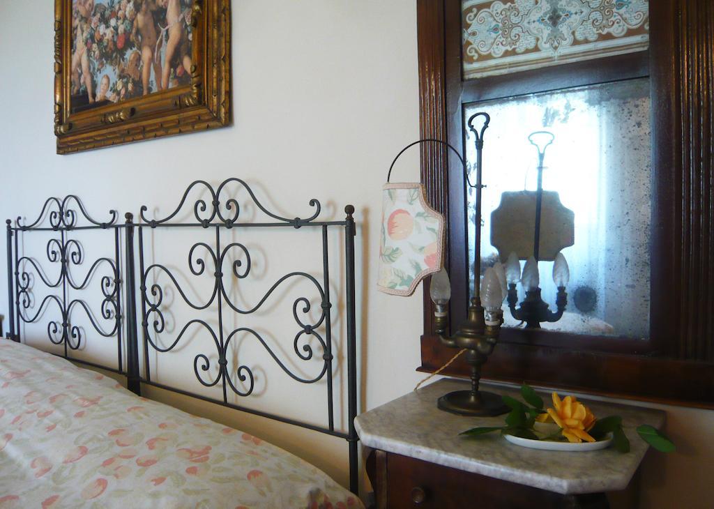 Charming Villa Marcialla Tavarnelle Val di Pesa Стая снимка